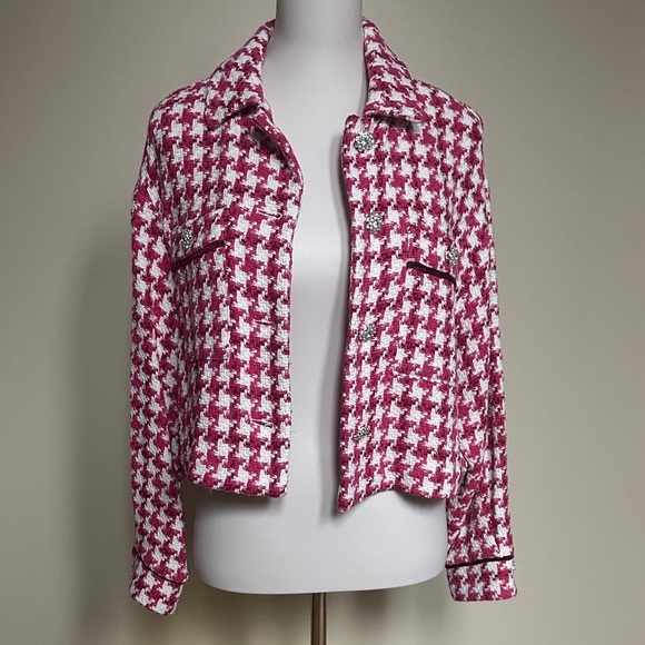 Zara Jackets & Blazers - ZARA Pink White Houndstooth Tweed Cropped Blazer Jacket with Rhinestone Buttons
